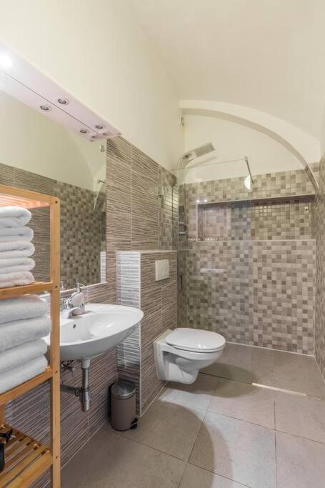Appartement Free Parking I 500 Mbit Wifi I Kingsize Bed *